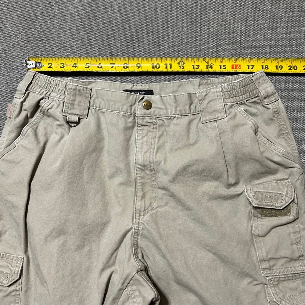 5.11 Tactical Cargo Pants Mens 40x30 Khaki Tan Cotton Canvas Workwear Utility - Picture 3 of 5